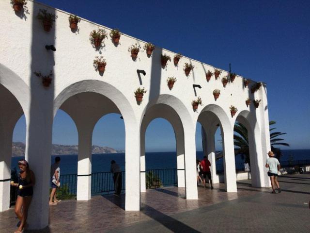 Apartmán Colon Nerja Exteriér fotografie