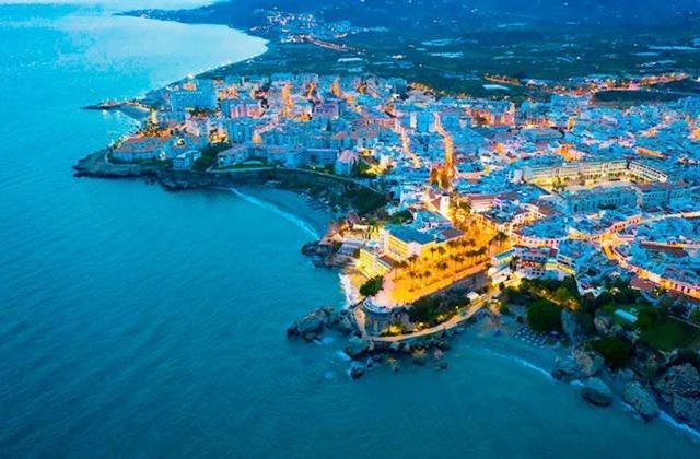 Apartmán Colon Nerja Exteriér fotografie